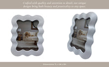 Novelty Squiggle Photo Frame