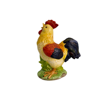 Vintage-Style Rooster Figurine 🐓